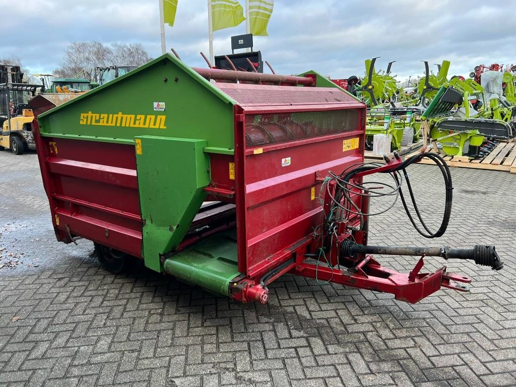 Strautmann BVW Blokkenwagen - آلة خلط وتوزيع الأعلاف: صور 4 Strautmann BVW Blokkenwagen - آلة خلط وتوزيع الأعلاف: صور 4