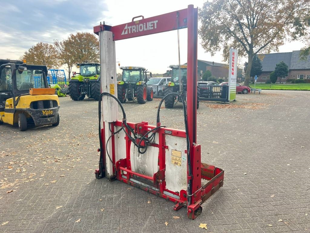 Trioliet TU 170 kuilvoersnijder - المعدات لتربية الماشية: صور 3 Trioliet TU 170 kuilvoersnijder - المعدات لتربية الماشية: صور 3