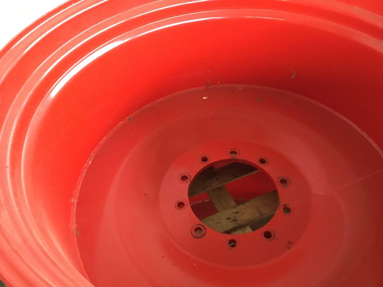 Felgen 23x42, Spur 2050mm , Fendt 900 - الجنوط: صور 2 Felgen 23x42, Spur 2050mm , Fendt 900 - الجنوط: صور 2