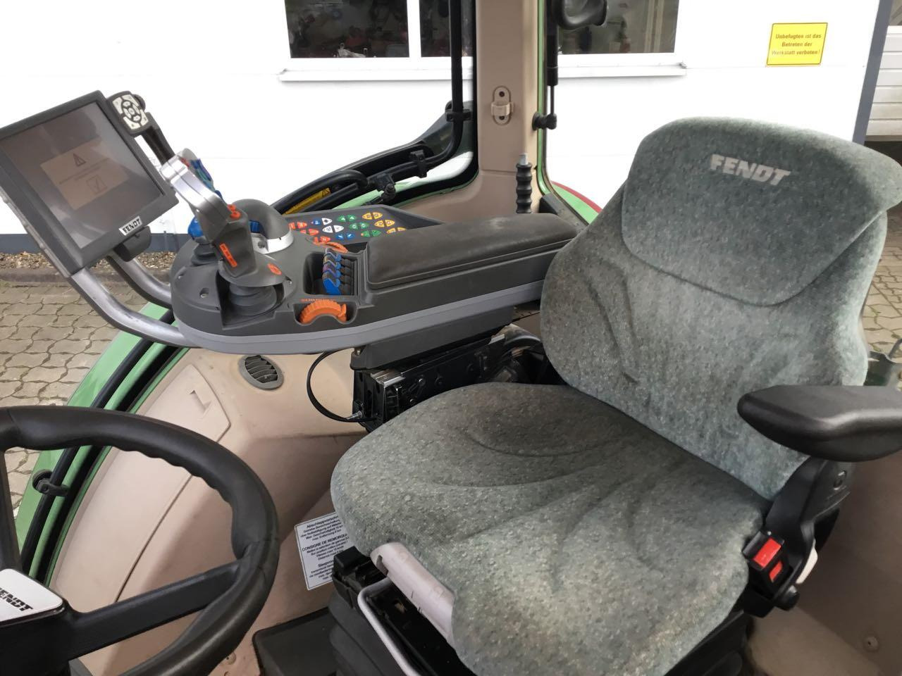 Fendt 718 SCR Vario ProfiPlus - جرار: صور 5 Fendt 718 SCR Vario ProfiPlus - جرار: صور 5