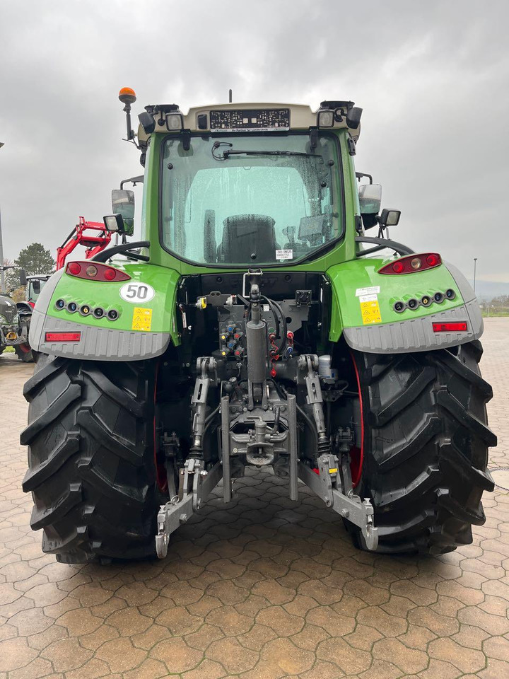 Fendt 720 Vario S4 ProfiPlus - جرار: صور 4 Fendt 720 Vario S4 ProfiPlus - جرار: صور 4
