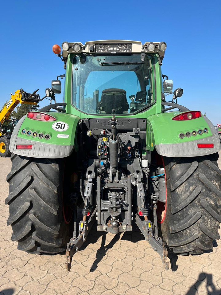 Fendt 720 Vario SCR - جرار: صور 3 Fendt 720 Vario SCR - جرار: صور 3