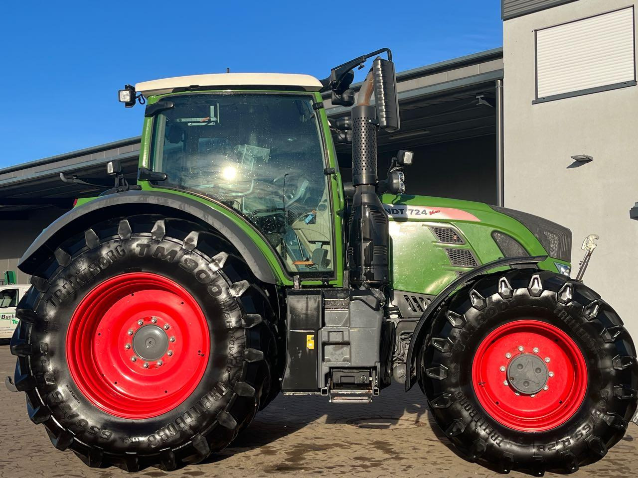 Fendt 724 Vario S4 ProfiPlus - جرار: صور 5 Fendt 724 Vario S4 ProfiPlus - جرار: صور 5