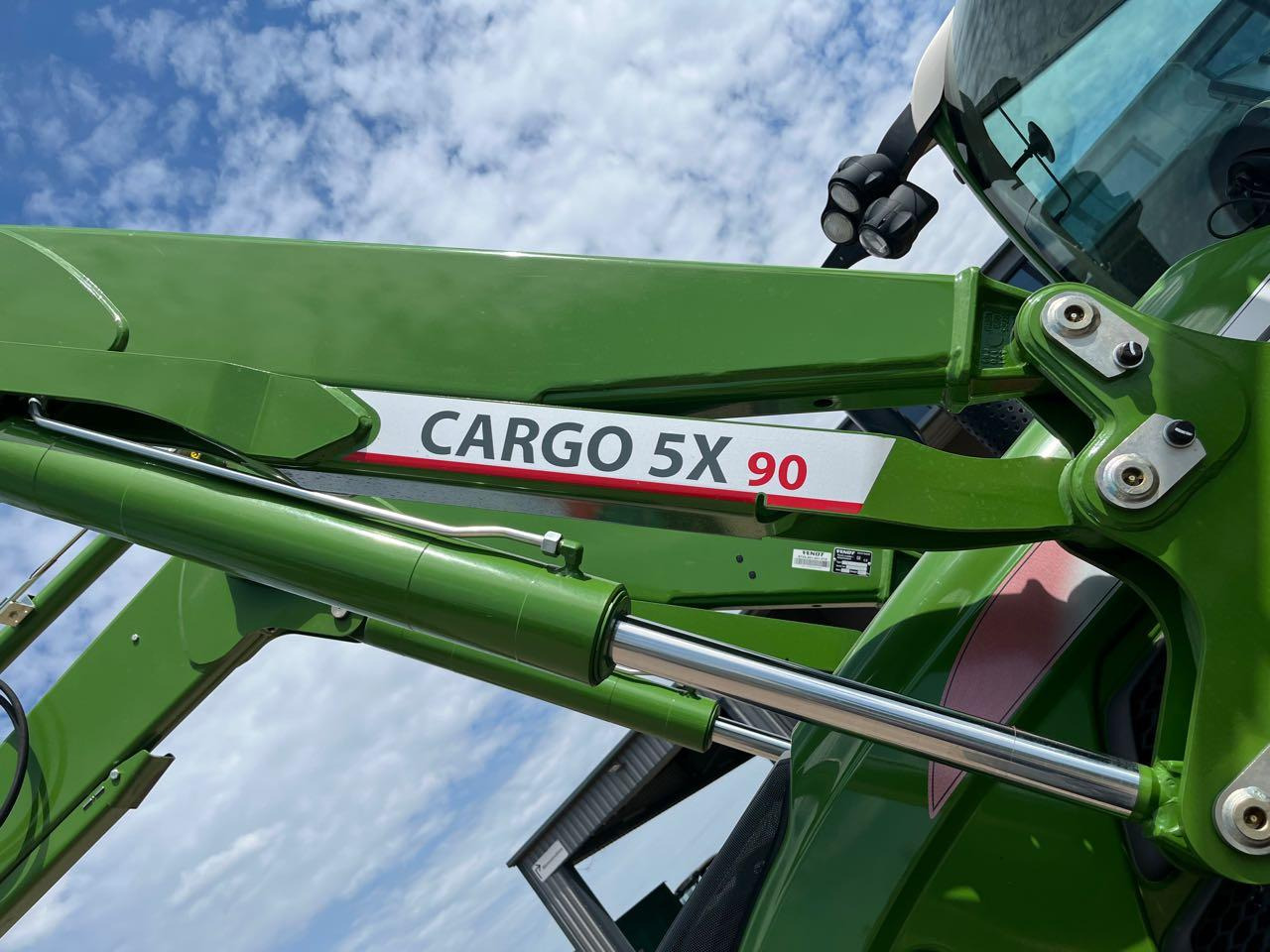 Fendt Cargo 5x90 - لوادر وحفارات أمامية: صور 1 Fendt Cargo 5x90 - لوادر وحفارات أمامية: صور 1