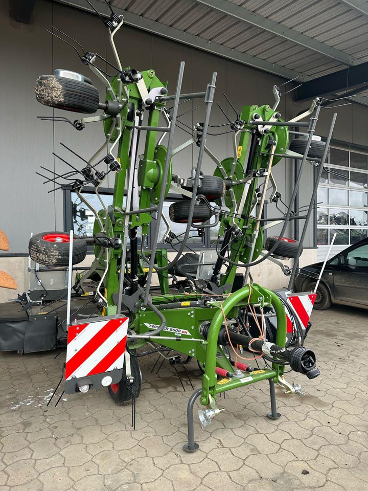 Fendt Twister 8608 DN - لمّامَة القش: صور 3 Fendt Twister 8608 DN - لمّامَة القش: صور 3