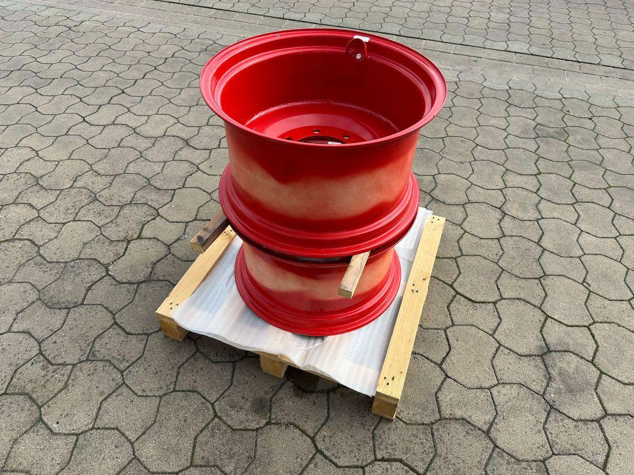 Grasdorf Felgen 14 x 24/W ET -80 - الجنوط: صور 3 Grasdorf Felgen 14 x 24/W ET -80 - الجنوط: صور 3