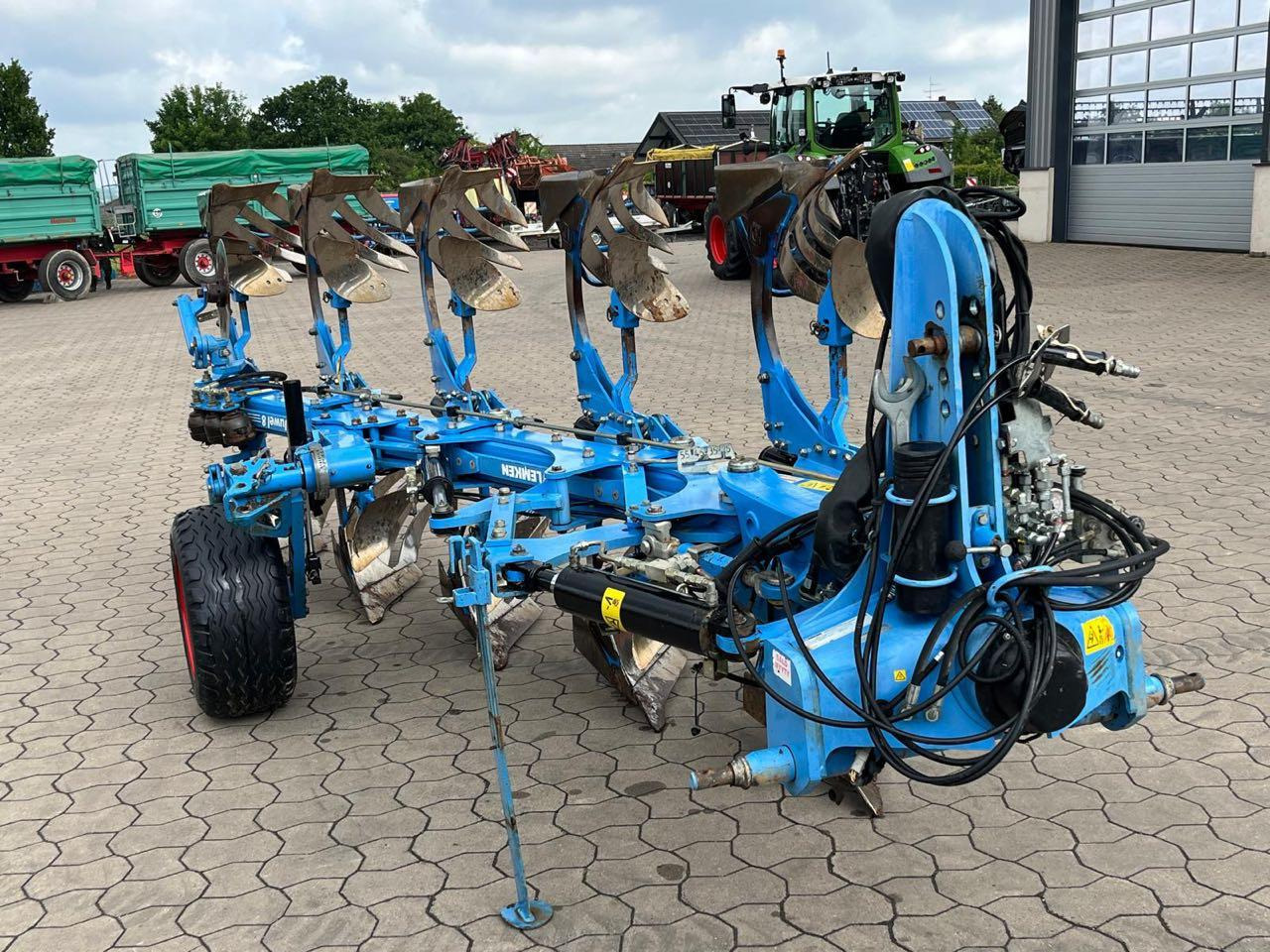 Lemken Juwel 8 V T 5 L 90 TurnControl - محراث: صور 3 Lemken Juwel 8 V T 5 L 90 TurnControl - محراث: صور 3
