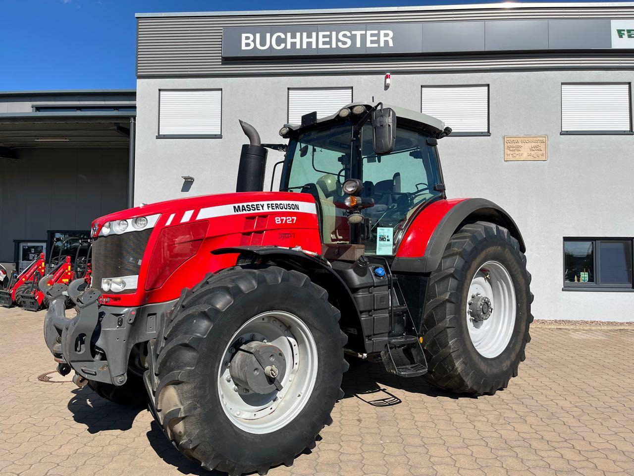 Massey Ferguson 8727 Dyna VT - جرار: صور 1 Massey Ferguson 8727 Dyna VT - جرار: صور 1
