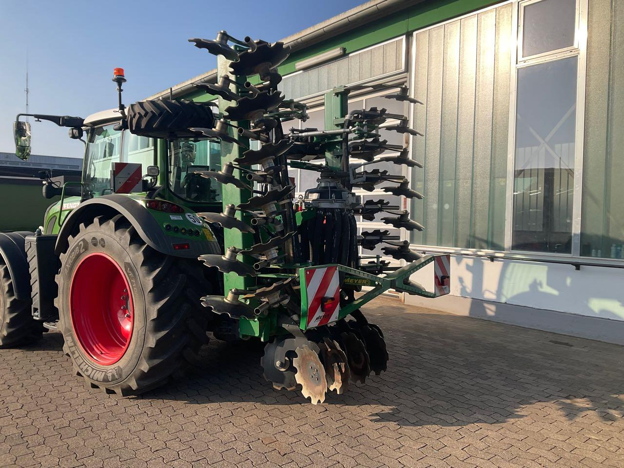 Meyer-Lohne Mixi 600 - آلات الأسمدة: صور 2 Meyer-Lohne Mixi 600 - آلات الأسمدة: صور 2
