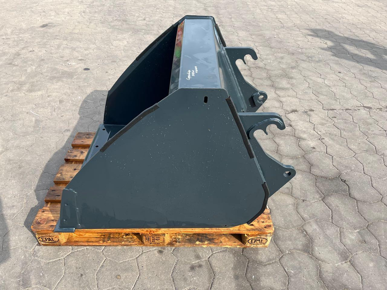 Schäffer Universalschaufel 90 - بكت شيول: صور 4 Schäffer Universalschaufel 90 - بكت شيول: صور 4