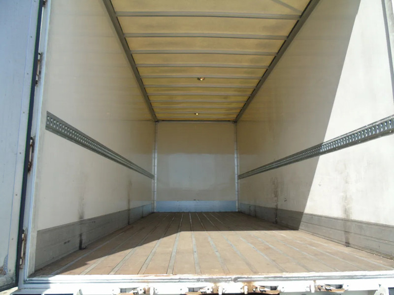 بصندوق مغلق شاحنة DAF XF 105 .460 + MANUAL + EURO 5: صور 12