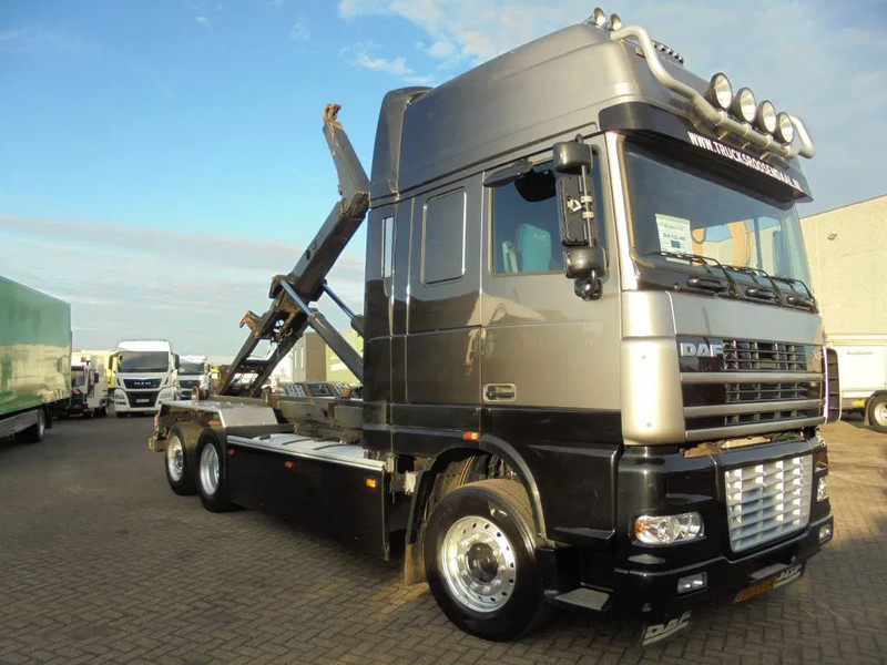 DAF XF 105.480 + 6X2 + Discounted from 16.950,- - شاحنة ذات الخطاف: صور 2 DAF XF 105.480 + 6X2 + Discounted from 16.950,- - شاحنة ذات الخطاف: صور 2
