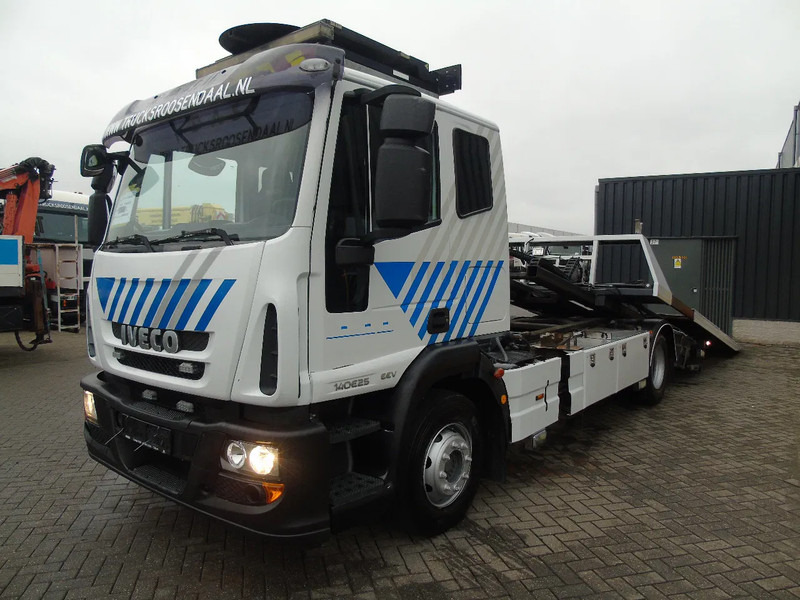 Iveco Eurocargo 140E25 + FULL SYSTEM + TOWING - شاحنة نقل سيارات شاحنة: صور 2 Iveco Eurocargo 140E25 + FULL SYSTEM + TOWING - شاحنة نقل سيارات شاحنة: صور 2