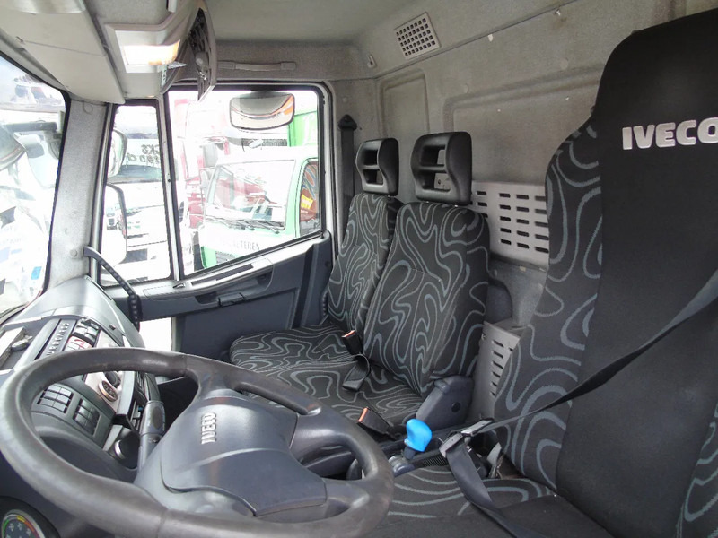 Iveco Eurocargo 190EL28 + LIFT + EURO 5 - شاحنة ستارة: صور 4 Iveco Eurocargo 190EL28 + LIFT + EURO 5 - شاحنة ستارة: صور 4