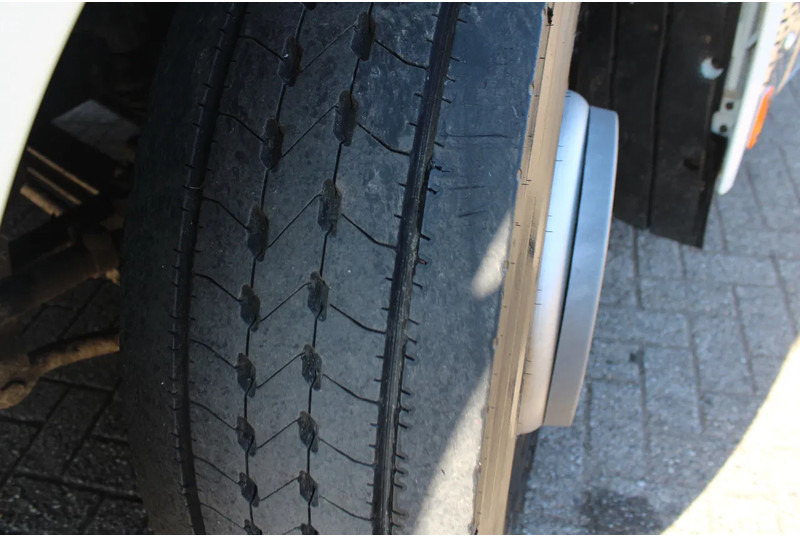 شاحنة جرار Iveco Stralis 420 + EURO 6: صور 16
