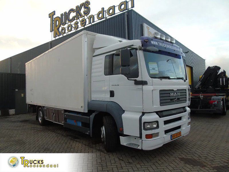MAN TGA 18.310 + 3T LIFT + NICE TRUCK - بصندوق مغلق شاحنة: صور 1 MAN TGA 18.310 + 3T LIFT + NICE TRUCK - بصندوق مغلق شاحنة: صور 1