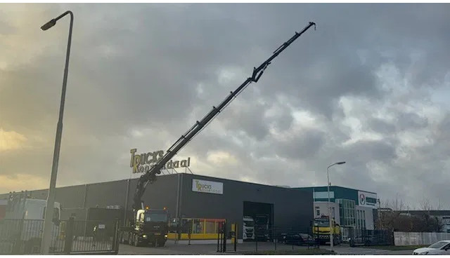 MAN TGA 41.430 + HIAB 800 6x + 5x JIB WINCH + 8X4 + REMOTE - شاحنة جرار: صور 3 MAN TGA 41.430 + HIAB 800 6x + 5x JIB WINCH + 8X4 + REMOTE - شاحنة جرار: صور 3