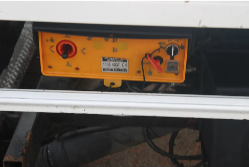 MAN TGL reserved 12.180 + EURO 6 + 12T - بصندوق مغلق شاحنة: صور 5 MAN TGL reserved 12.180 + EURO 6 + 12T - بصندوق مغلق شاحنة: صور 5