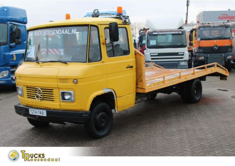 Mercedes-Benz 508 MANUAL - شاحنة نقل سيارات شاحنة: صور 1 Mercedes-Benz 508 MANUAL - شاحنة نقل سيارات شاحنة: صور 1