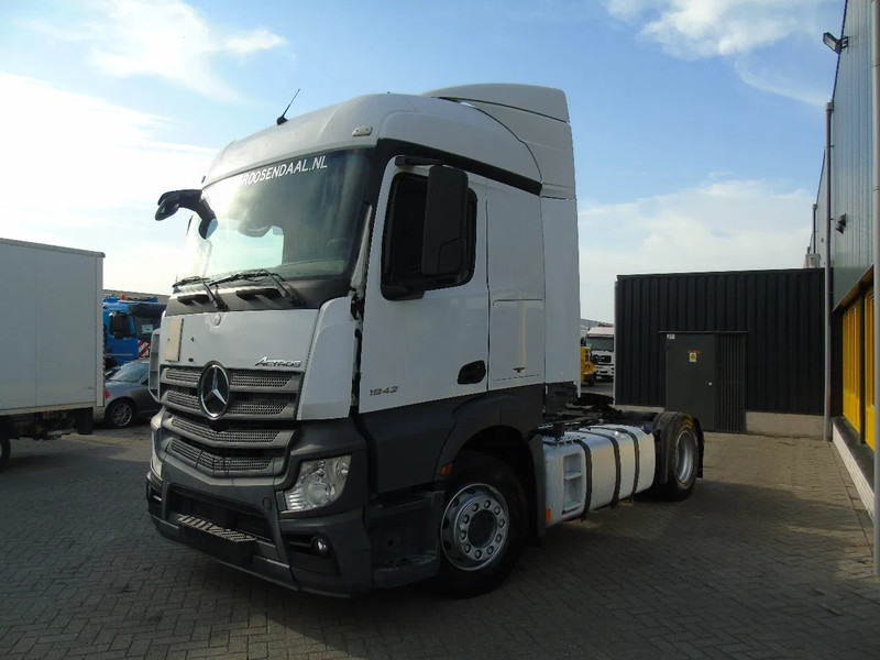 Mercedes-Benz Actros 1842 + euro 5 + spoiler - شاحنة جرار: صور 2 Mercedes-Benz Actros 1842 + euro 5 + spoiler - شاحنة جرار: صور 2