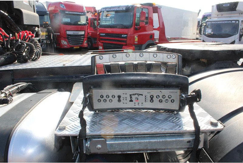 شاحنة جرار Mercedes-Benz Arocs 2051 + 4X4 + HIAB 302 E6 / JIB 70 X 4 + 10 EXTENTSIONS / NEW!!: صور 12