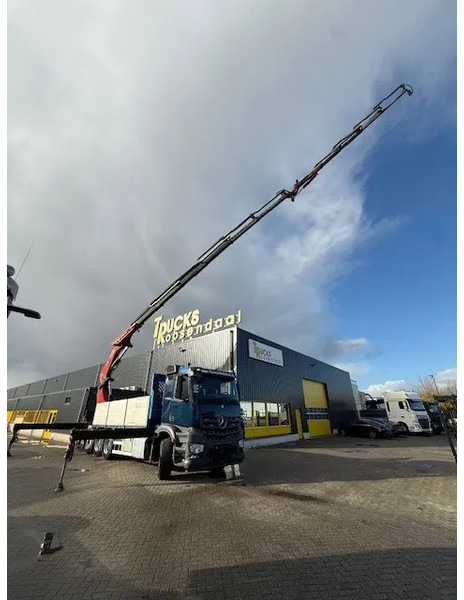Mercedes-Benz Arocs 3251 + FASSI 660RA .26.HE 6x Extensions + 4x JIB + 8x4 + remote - شاحنة كرين: صور 2 Mercedes-Benz Arocs 3251 + FASSI 660RA .26.HE 6x Extensions + 4x JIB + 8x4 + remote - شاحنة كرين: صور 2