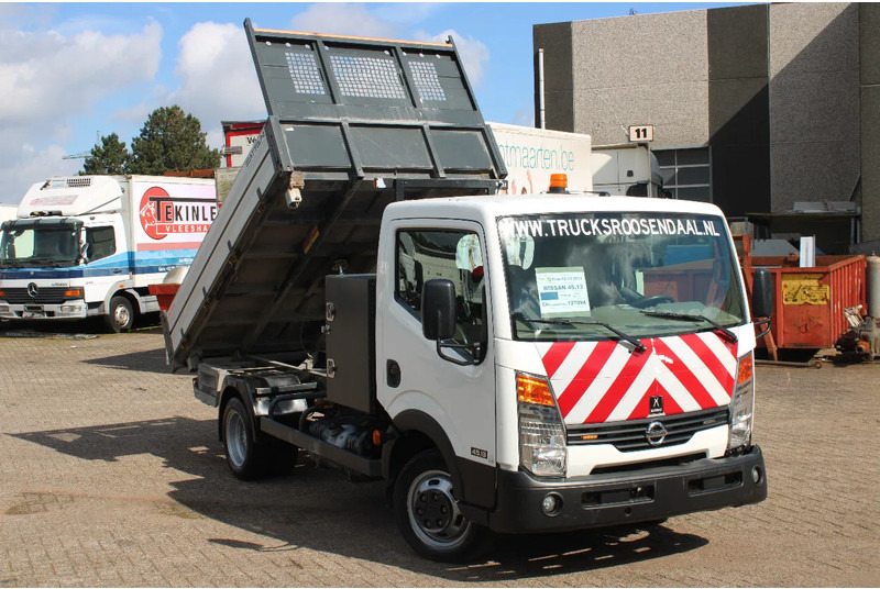 Nissan 45.13 + EURO 4 + KIPPER + MANUAL - قلابات: صور 3 Nissan 45.13 + EURO 4 + KIPPER + MANUAL - قلابات: صور 3