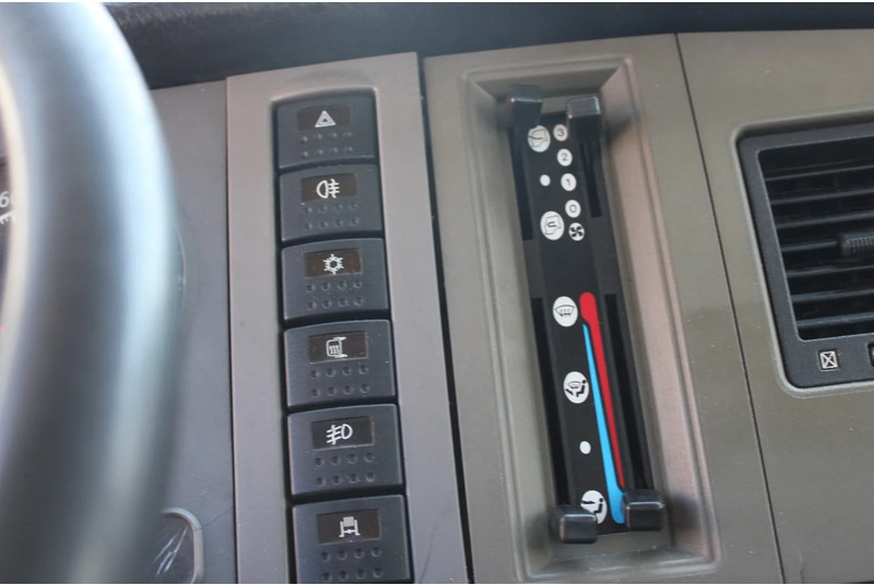 شاحنة نقل سيارات شاحنة Nissan ATLEON 80.140 + MANUAL + EURO 3: صور 19