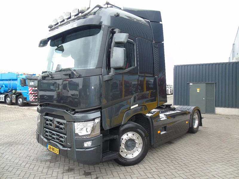 Renault T 440 + EURO 6 + PERFECT! - شاحنة جرار: صور 2 Renault T 440 + EURO 6 + PERFECT! - شاحنة جرار: صور 2