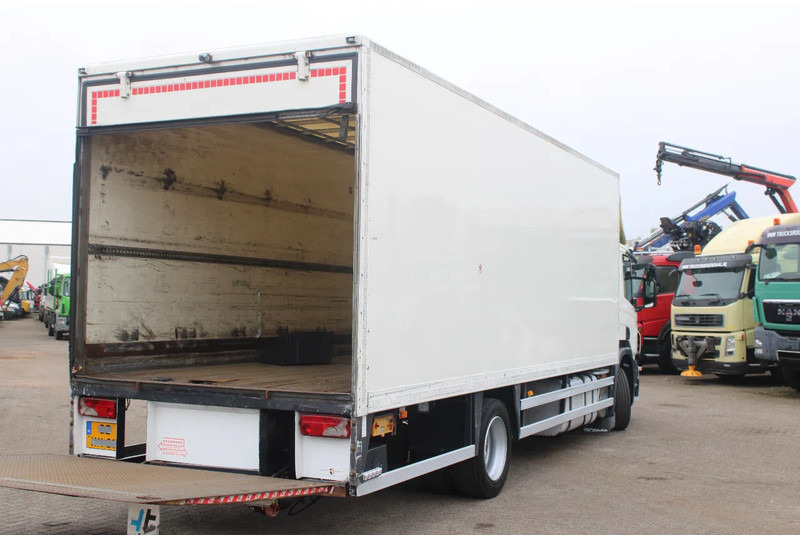 Scania P230 + LIFT + EURO 5 - بصندوق مغلق شاحنة: صور 4 Scania P230 + LIFT + EURO 5 - بصندوق مغلق شاحنة: صور 4