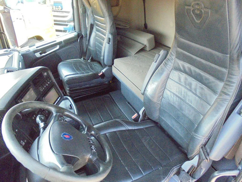 Scania R730 V8 + Euro 5 + Loglift 115Z + 6X4 + DISCOUNTED from 56.950,- !!! - شاحنة كرين: صور 4 Scania R730 V8 + Euro 5 + Loglift 115Z + 6X4 + DISCOUNTED from 56.950,- !!! - شاحنة كرين: صور 4