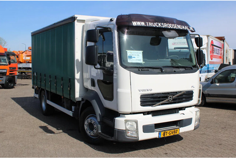 Volvo FL 12 .240 + LIFT + MANUAL - شاحنة ستارة: صور 2 Volvo FL 12 .240 + LIFT + MANUAL - شاحنة ستارة: صور 2