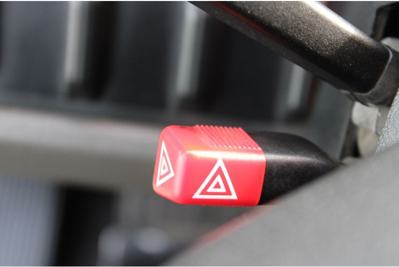 رافعة لجميع التضاريس Volvo FL10 8X4 + GROMACH 34 mtr. + EURO 2: صور 18 رافعة لجميع التضاريس Volvo FL10 8X4 + GROMACH 34 mtr. + EURO 2: صور 18