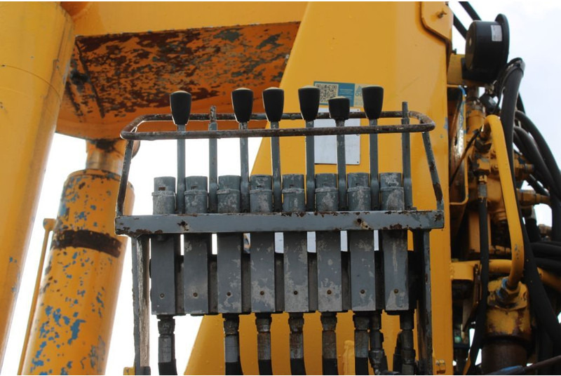 رافعة لجميع التضاريس Volvo FL10 8X4 + GROMACH 34 mtr. + EURO 2: صور 9 رافعة لجميع التضاريس Volvo FL10 8X4 + GROMACH 34 mtr. + EURO 2: صور 9