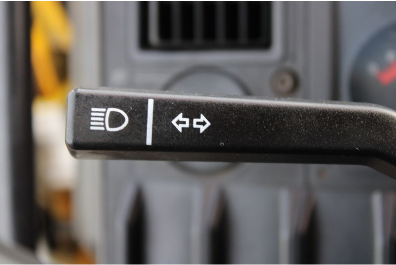 رافعة لجميع التضاريس Volvo FL10 8X4 + GROMACH 34 mtr. + EURO 2: صور 17 رافعة لجميع التضاريس Volvo FL10 8X4 + GROMACH 34 mtr. + EURO 2: صور 17