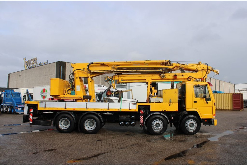 Volvo FL10 8X4 + GROMACH 34 mtr. + EURO 2 - رافعة لجميع التضاريس: صور 5 Volvo FL10 8X4 + GROMACH 34 mtr. + EURO 2 - رافعة لجميع التضاريس: صور 5