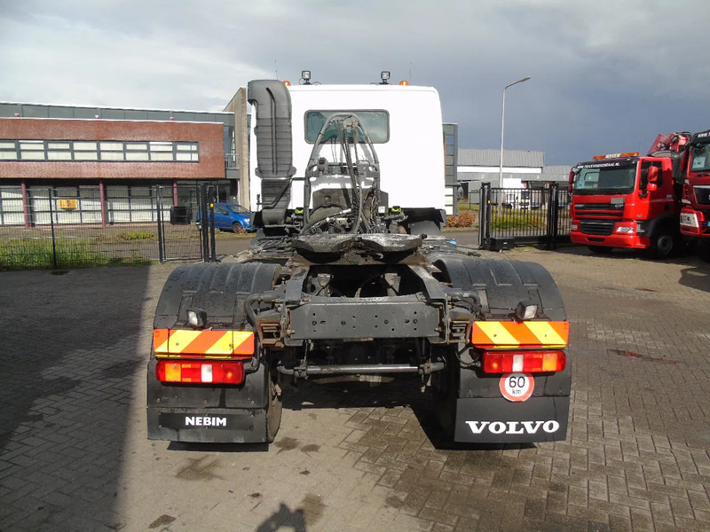 Volvo FMX 420 + 4X4 + MANUAL + EURO 5 + RETARDER + PTO - شاحنة جرار: صور 5 Volvo FMX 420 + 4X4 + MANUAL + EURO 5 + RETARDER + PTO - شاحنة جرار: صور 5