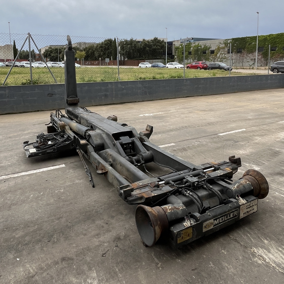 Meiller PK14 50 - الحمالات الخطافية: صور 2 Meiller PK14 50 - الحمالات الخطافية: صور 2