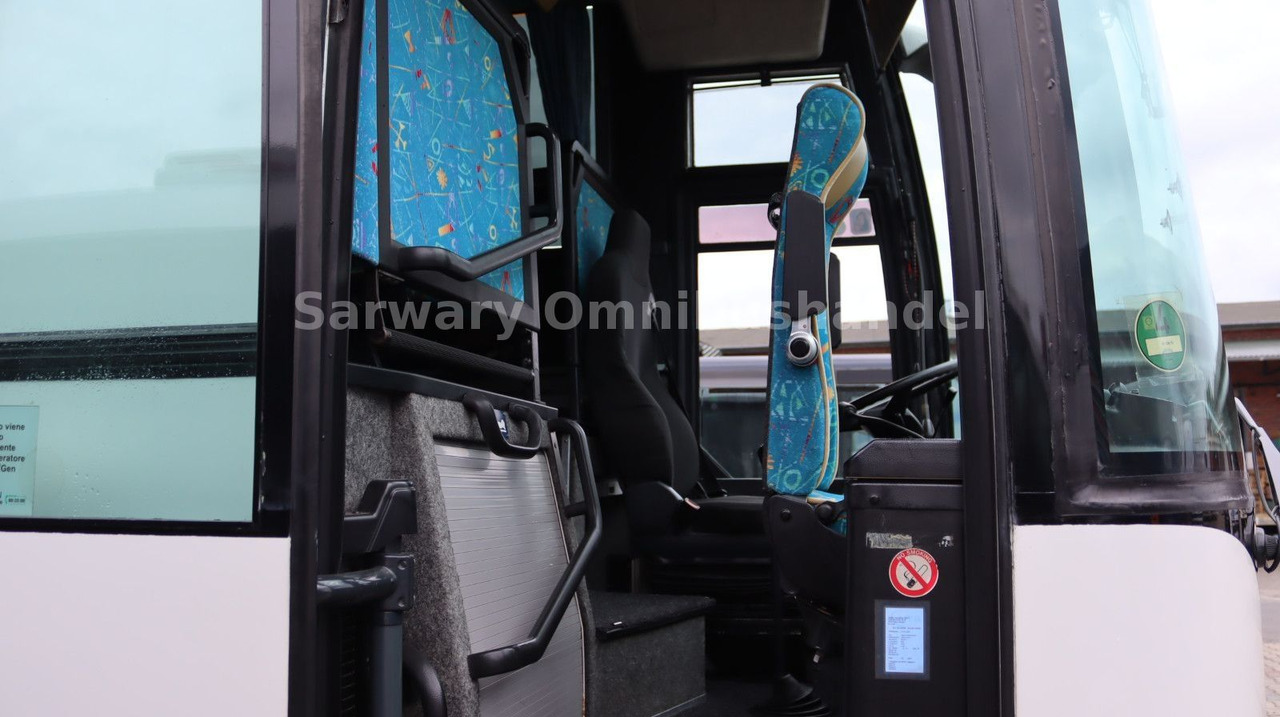 Setra 215 HDH*41 Sitze*VIP*8 Gang*Klima*WC*TV*Clubecke - سياحية حافلة: صور 5 Setra 215 HDH*41 Sitze*VIP*8 Gang*Klima*WC*TV*Clubecke - سياحية حافلة: صور 5