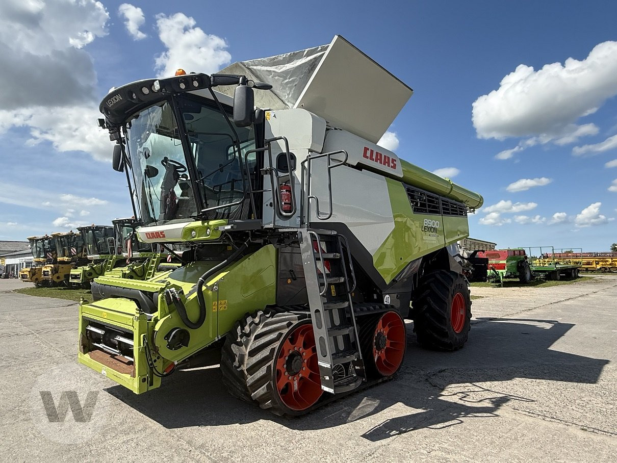 CLAAS Lexion 8900 TT - حصادة شاملة: صور 5 CLAAS Lexion 8900 TT - حصادة شاملة: صور 5