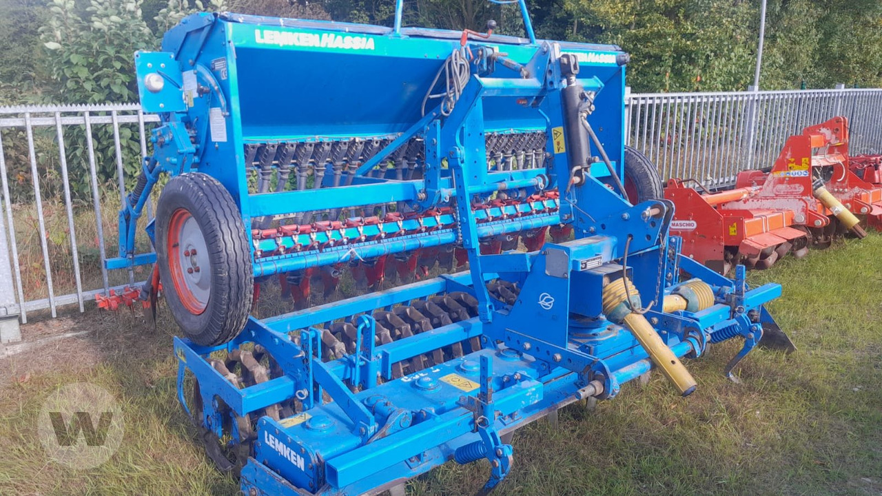 Lemken Eurodrill 300 - معدات بذار: صور 1 Lemken Eurodrill 300 - معدات بذار: صور 1