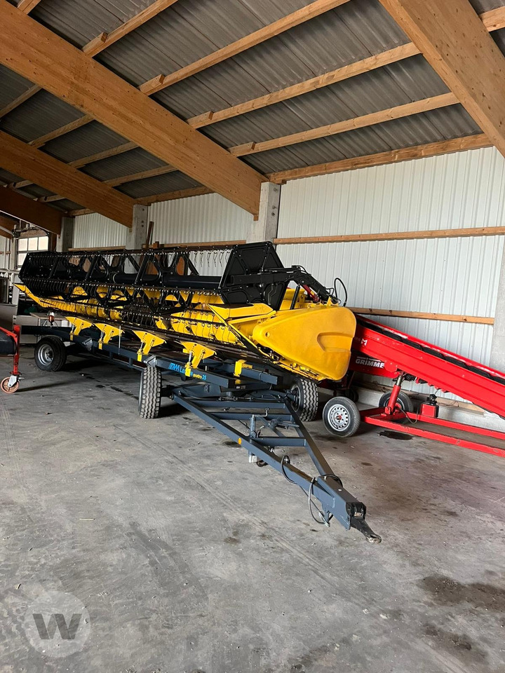 New Holland CR 8080 - حصادة شاملة: صور 4 New Holland CR 8080 - حصادة شاملة: صور 4