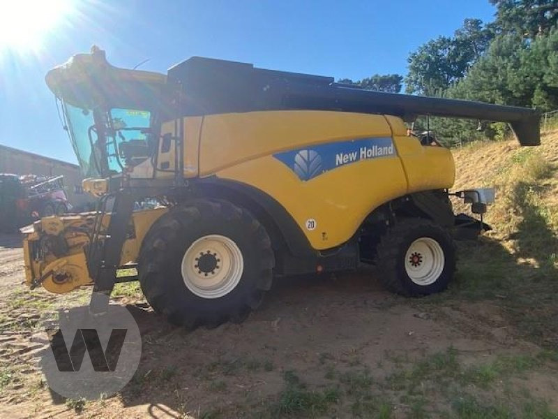 New Holland CR 980 - حصادة شاملة: صور 3 New Holland CR 980 - حصادة شاملة: صور 3