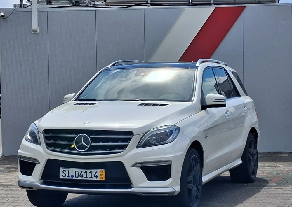 Mercedes-Benz ML 63 AMG 4Matic AMG SPEEDSHIFT 7G-TRONIC - سيارة دفع رباعي: صور 1 Mercedes-Benz ML 63 AMG 4Matic AMG SPEEDSHIFT 7G-TRONIC - سيارة دفع رباعي: صور 1