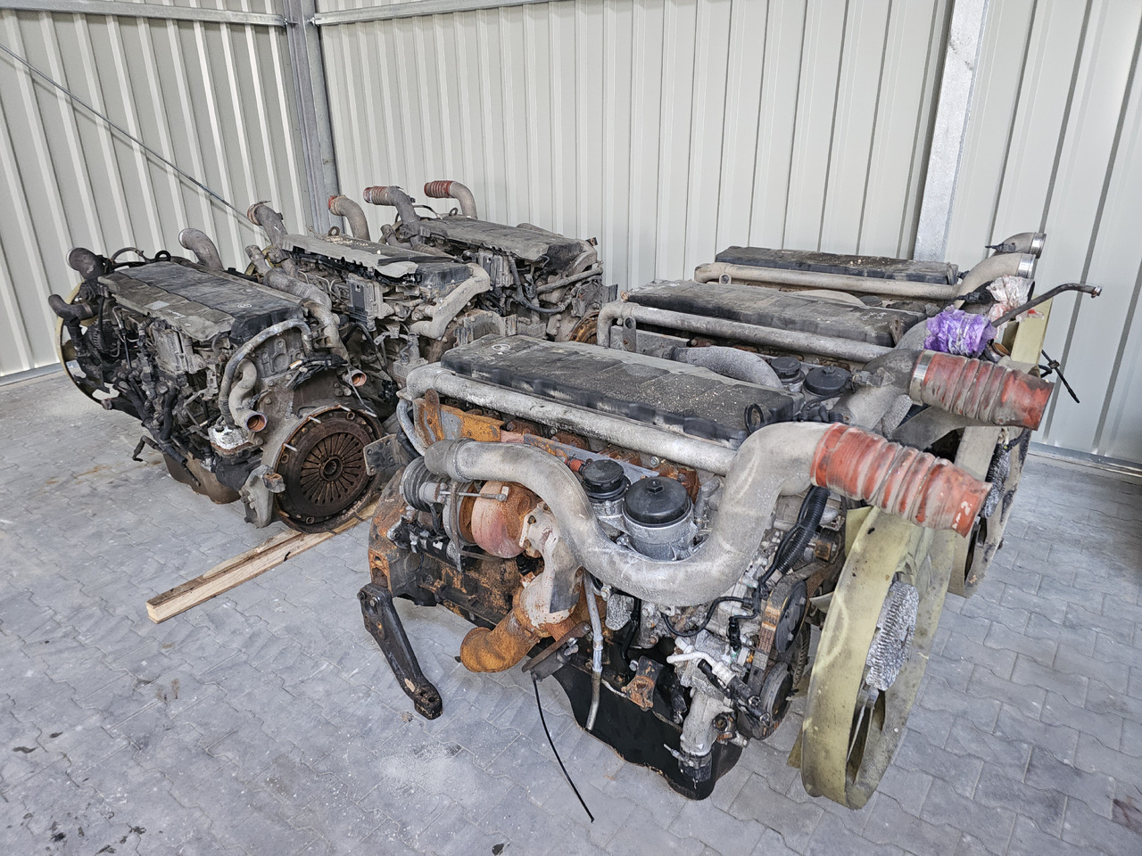 MAN D2676 LF12 LF13 LF06 / SINOTRUK MC13.54-40 / ENGINE 12,4 LITRE - المحرك: صور 5 MAN D2676 LF12 LF13 LF06 / SINOTRUK MC13.54-40 / ENGINE 12,4 LITRE - المحرك: صور 5