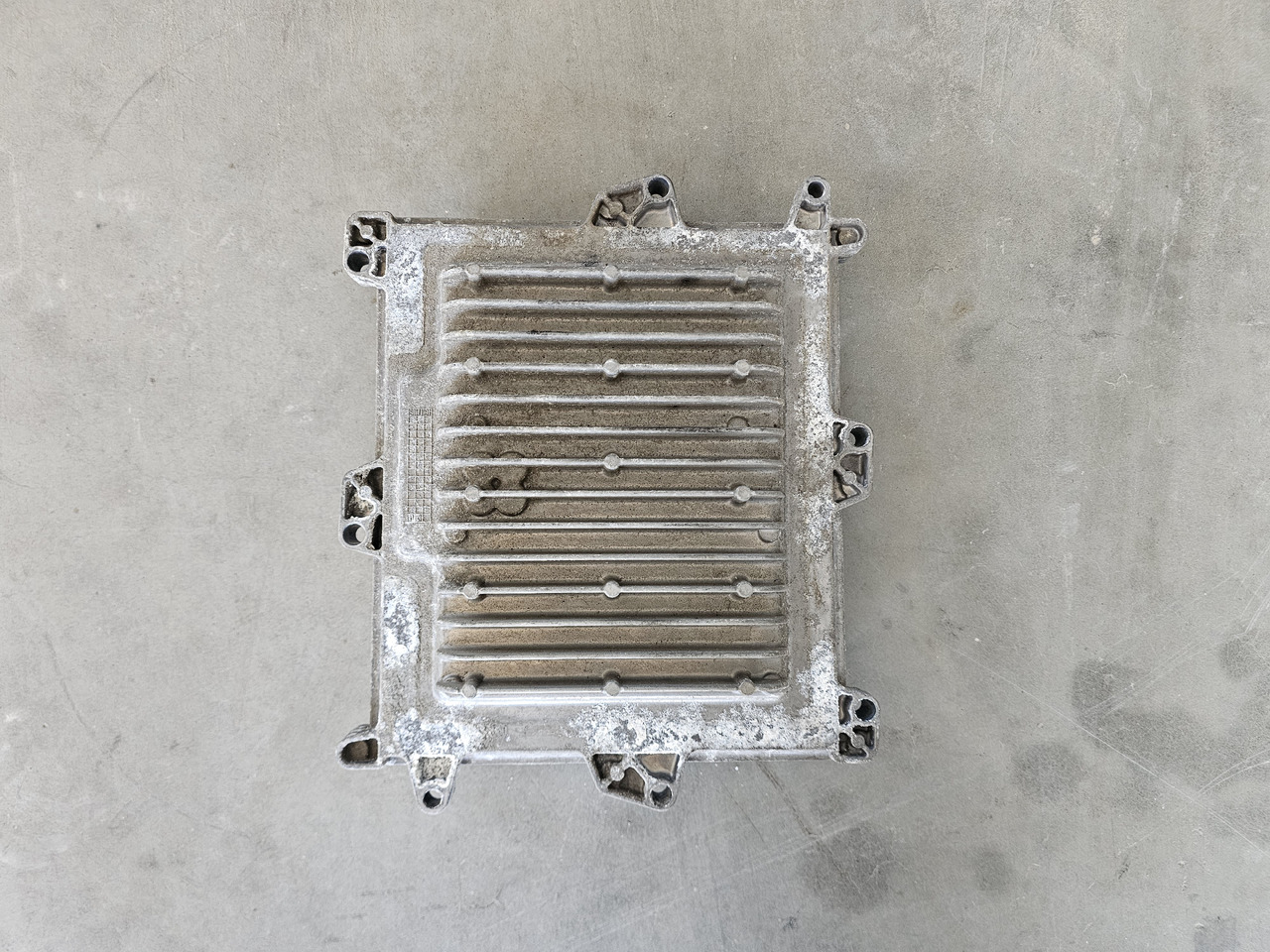 MAN TGS TGX EURO 6 / D2676 / ENGINE CONTROL UNIT - كتلة التحكم: صور 4 MAN TGS TGX EURO 6 / D2676 / ENGINE CONTROL UNIT - كتلة التحكم: صور 4