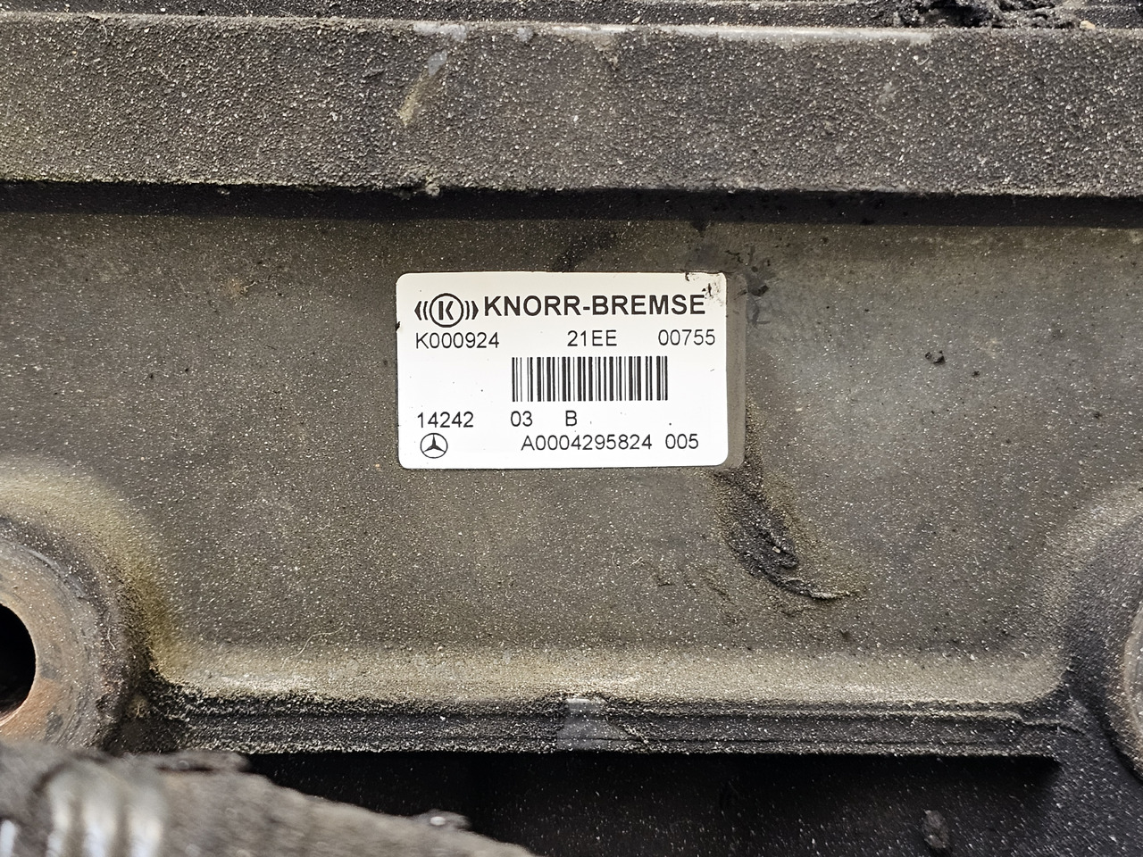 MERCEDES-BENZ ACTROS MP4 / REAR EBS VALVE / A0004295824 / K000924 - صمام الفرامل: صور 2 MERCEDES-BENZ ACTROS MP4 / REAR EBS VALVE / A0004295824 / K000924 - صمام الفرامل: صور 2