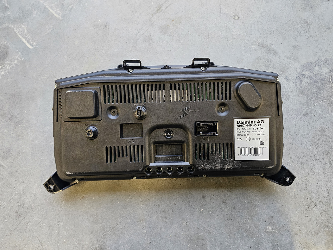 MERCEDES-BENZ ATEGO EURO 6 / DASHBOARD COUNTER / A9674464321 ZGS-001 - قطع الغيار: صور 3 MERCEDES-BENZ ATEGO EURO 6 / DASHBOARD COUNTER / A9674464321 ZGS-001 - قطع الغيار: صور 3