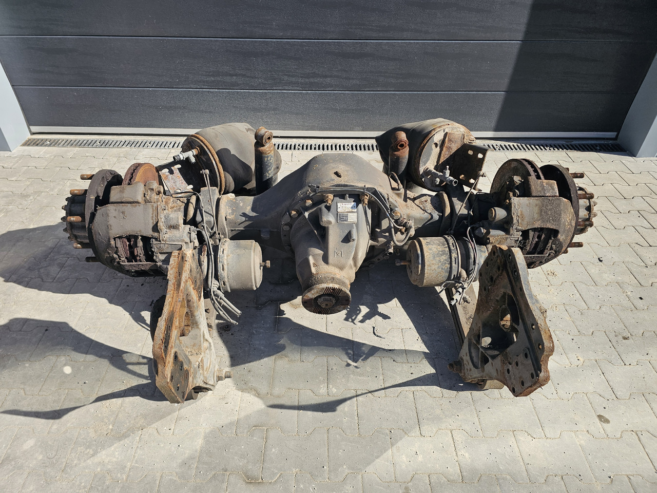 RENAULT P13170 MS17X / RSS1344C / RATIO: 2.64 / 20837741 20836794 - المحور الخلفي: صور 2 RENAULT P13170 MS17X / RSS1344C / RATIO: 2.64 / 20837741 20836794 - المحور الخلفي: صور 2