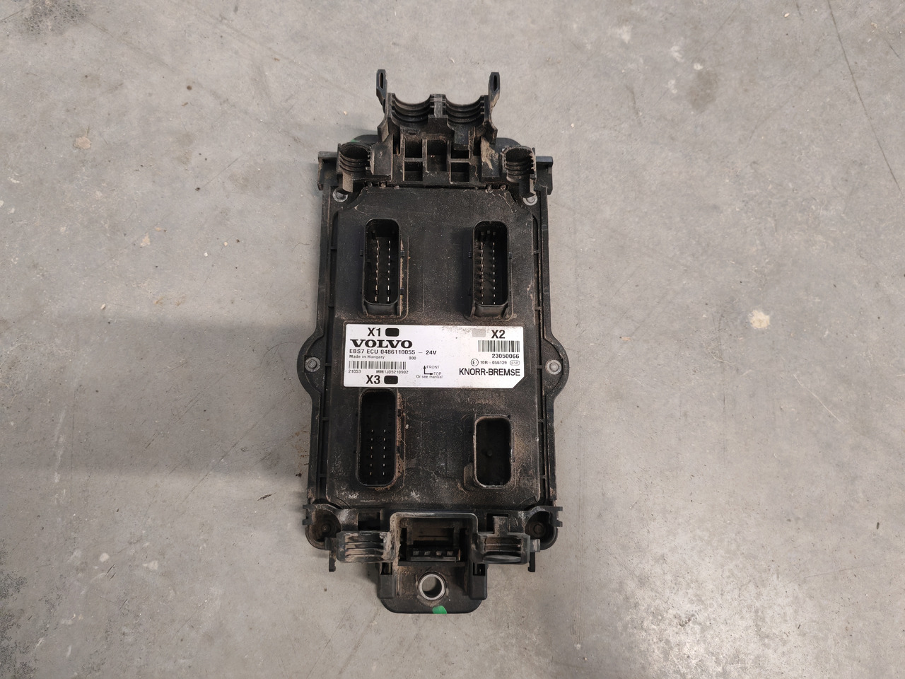 VOLVO FH5 FM5 EURO 6 / EBS CONTROL UNIT / 23050066 - كتلة التحكم: صور 2 VOLVO FH5 FM5 EURO 6 / EBS CONTROL UNIT / 23050066 - كتلة التحكم: صور 2